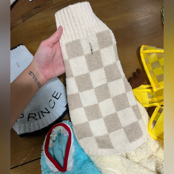 Small Dog Clothes Bundle - Picture 3 of 8